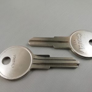 LLave entrada general izquierda