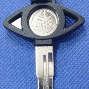 Llave de moto Yamaha N° 102