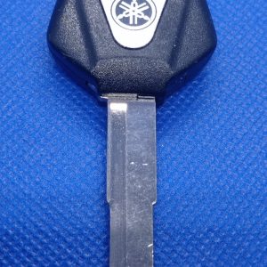 Llave moto Yamaha 02 derecha