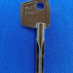 Llave cruz Alianca D580