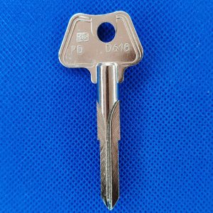 Llave cruz Dovale Pado D618