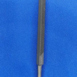 Lima triangular de 6 pulgadas